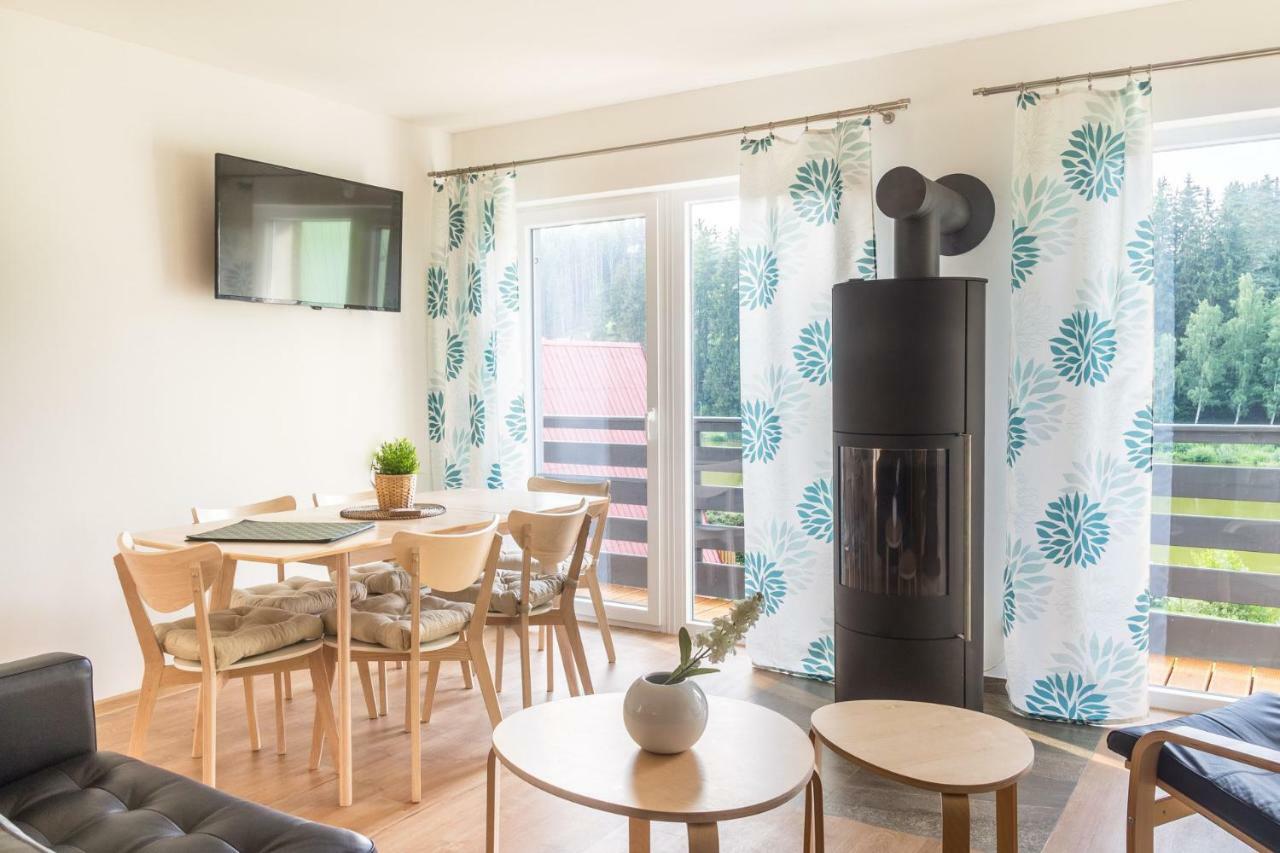 Prazdninovy Dum Dolce II Villa Трутнов Екстериор снимка